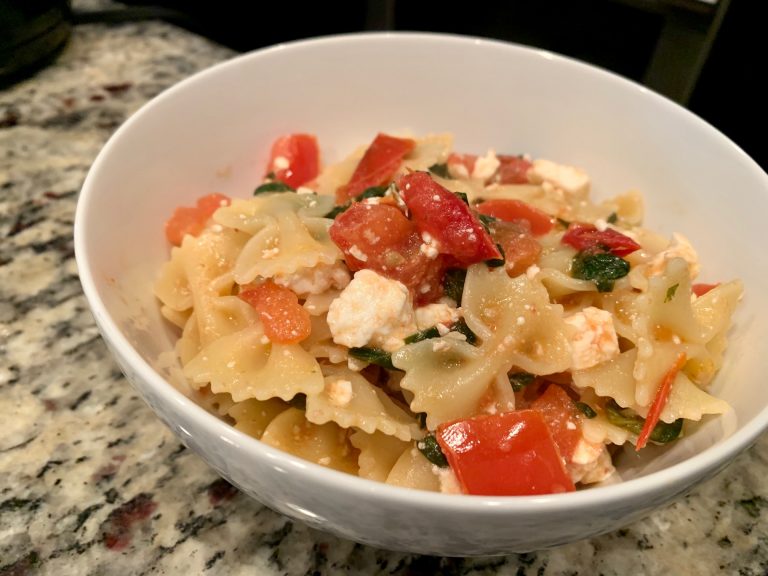Pasta with Spinach, Tomatoes, & Feta