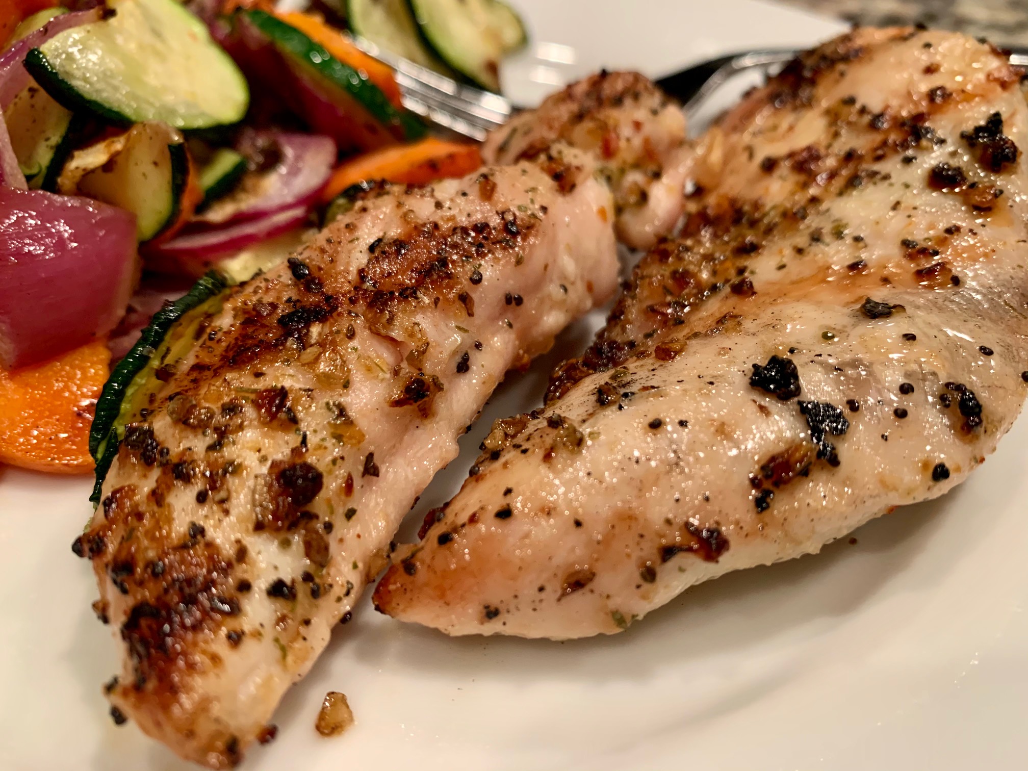 30+ easy weeknight dinner ideas | grilling makes a super easy meal