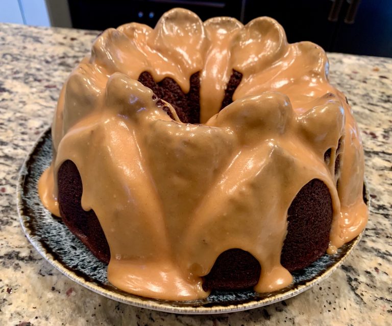 Dark Chocolate Bundt Cake With Peanut Butter Glaze