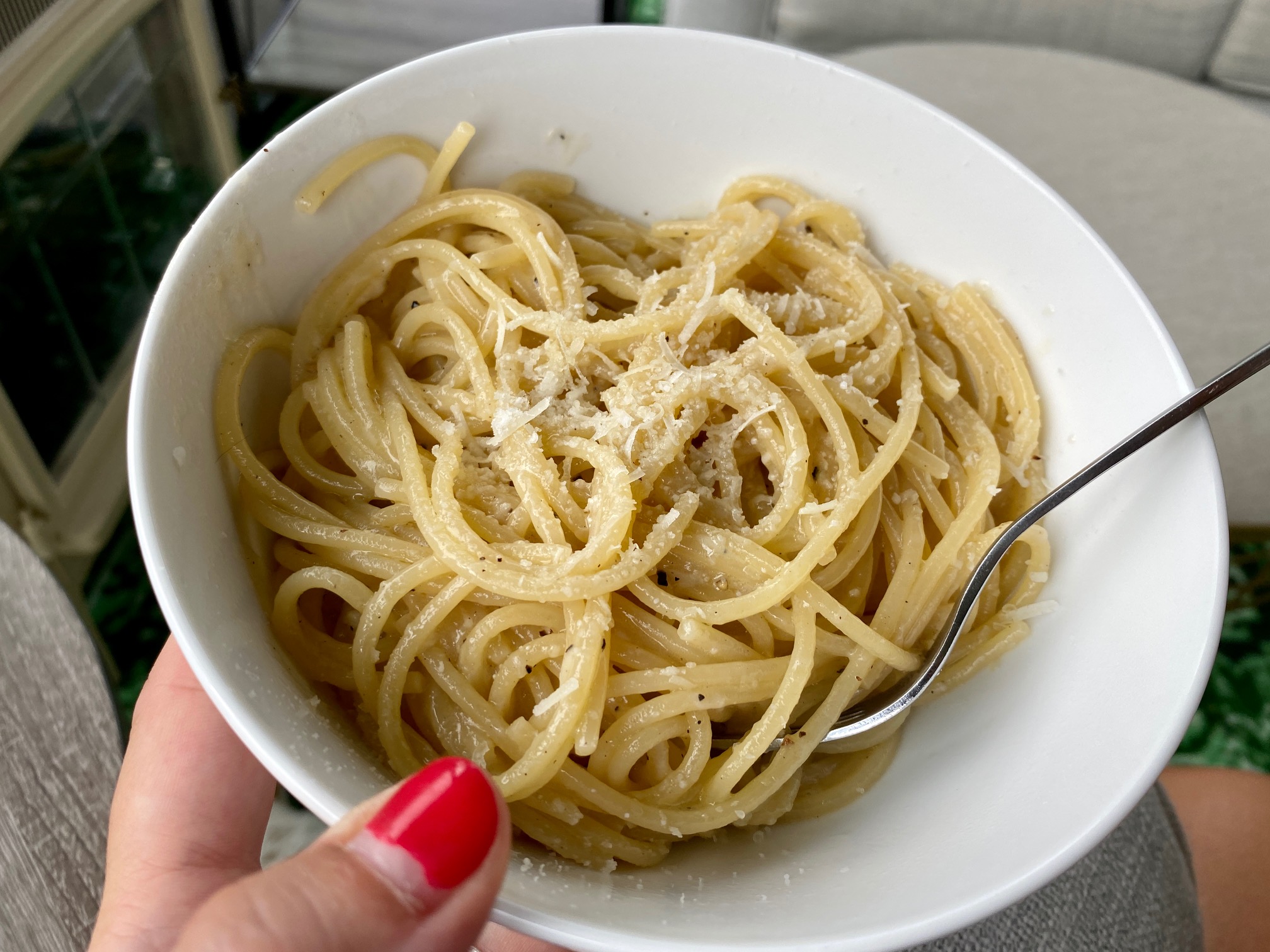 Traditional Cacio e Pepe Pasta