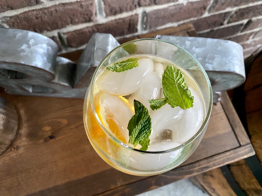 Porto Tonico: Why White Port & Tonic Should Be Your New Favorite Cocktail | A white port & tonic (a.k.a. porto tonio or portonica) is the refreshing and complex cocktail you didn't know you needed. Perfect for sipping any time of year, and super easy, it's Portugal's answer to the aperol spritz or gin & tonic. #whiteport #port #tonic #cocktail