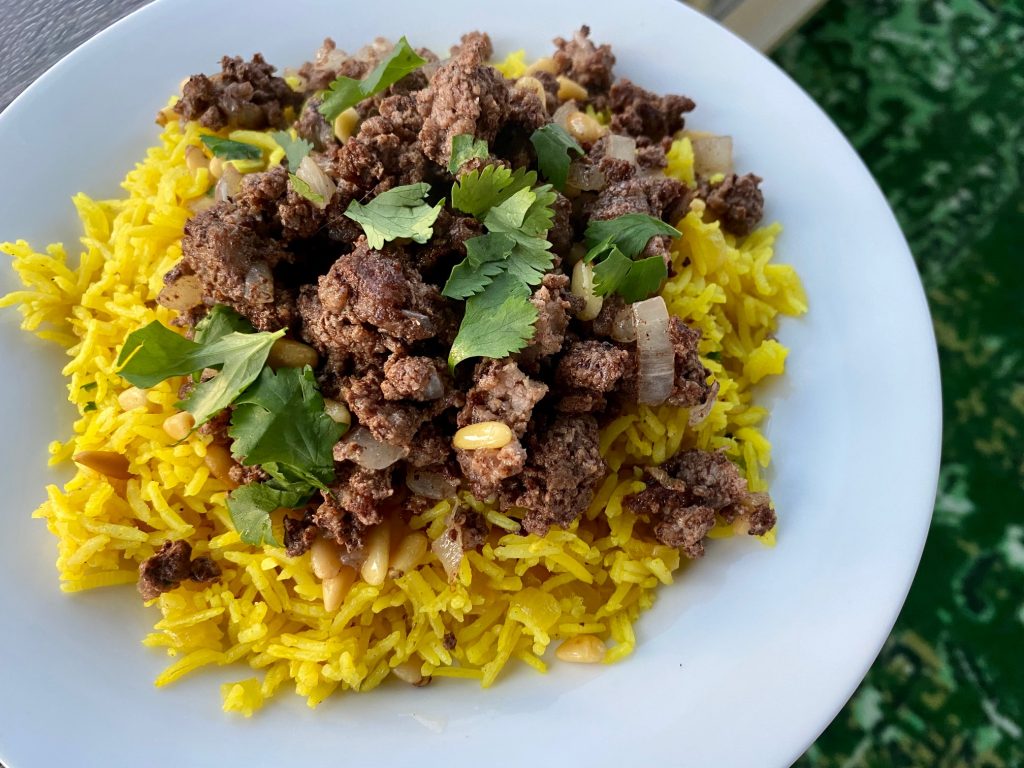 Lebanese Hushwee (Spiced Ground Beef with Toasted Pine Nuts) | This spiced Middle Eastern ground beef recipe is a delicious comfort food recipe that's super easy to make. A Lebanese beef recipe (or lamb, or bison), a fast & easy dinner, versatile for making sfiha or kibbeh. Also called hashweh, a traditional Lebanese recipe to try! #lebanese #beefrecipes #easydinner #traditionalrecipes