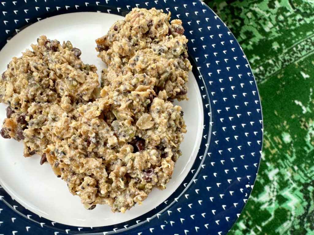 These healthy breakfast cookies are packed with protein, fiber, & nutrients from a range of seeds and grains. They're gluten-free, vegan, and nut-free, a delicious make-ahead breakfast option that's super healthy yet feels indulgent. 