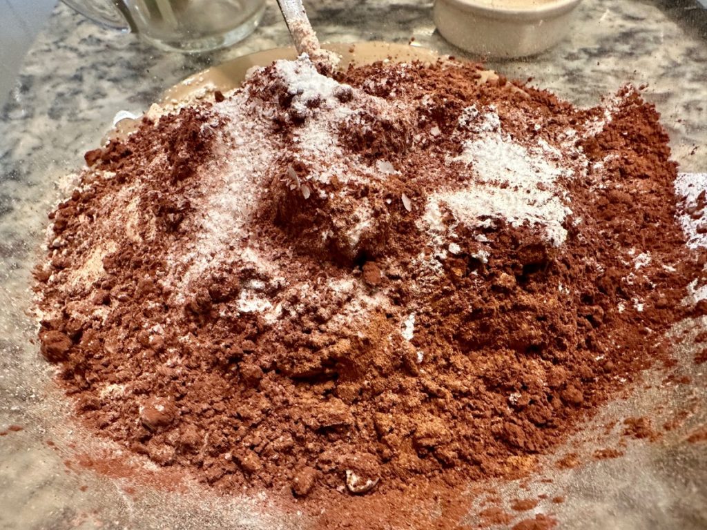 these GF vegan dark chocolate tahini cookies use oat flour & flax egg with tahini