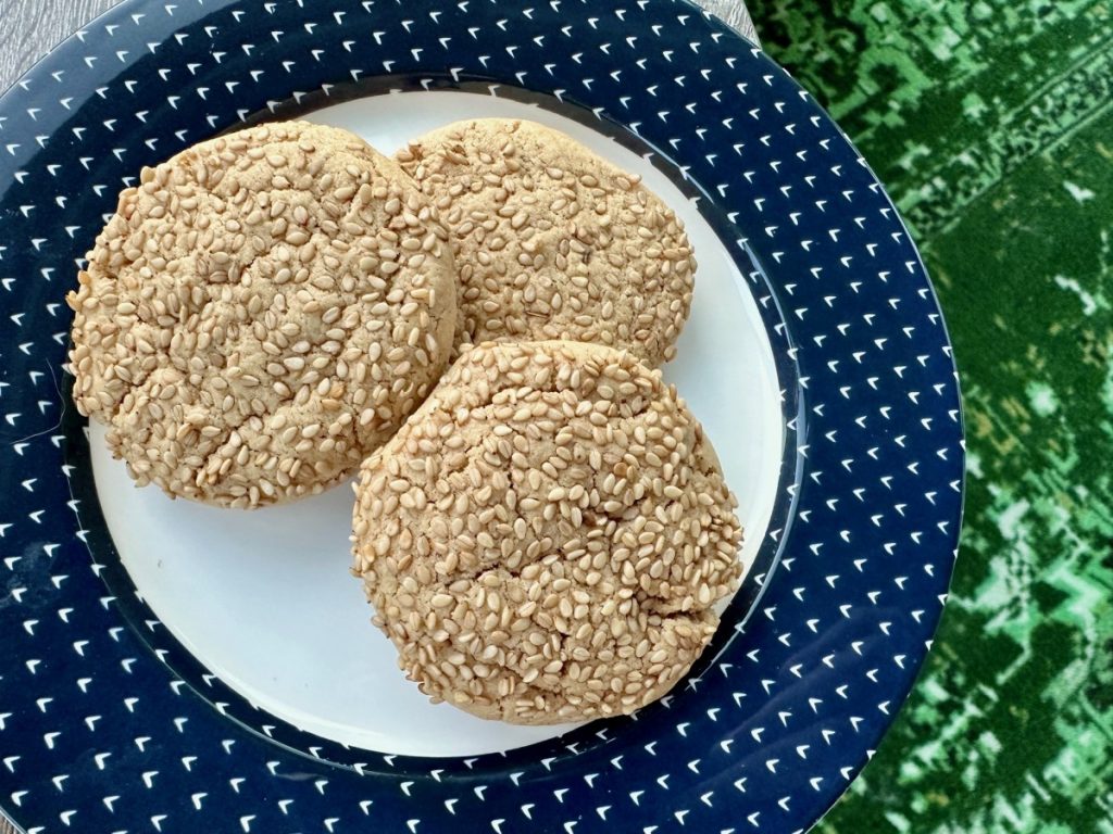 Healthy Chai Spiced Tahini Cookies | These super easy gluten-free chai cookies are SO delicious & perfect for dietary restrictions or allergies! They're gluten-free, vegan (so dairy-free & egg-free), and nut-free, and bursting with warm chai flavors and the perfect texture. They're a perfect healthy treat or healthy dessert recipe, gluten-free dessert idea, nut-free dessert, dairy-free dessert. #gf #glutenfree #healthydessert #vegan #nutfree