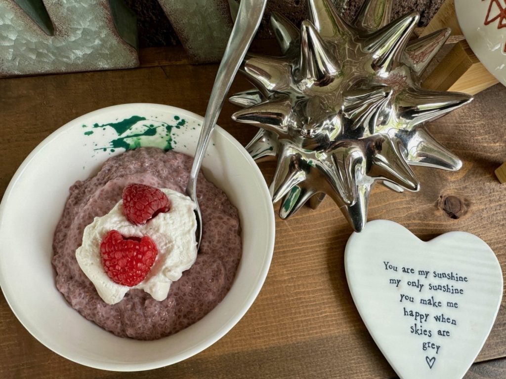 how to make healthy raspberry chia seed pudding, an easy dairy-free breakfast meal prep option