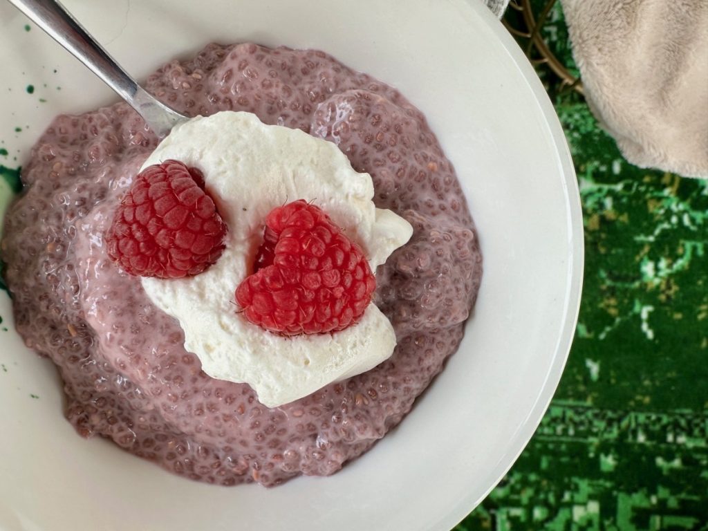 This super easy raspberry chia pudding is a perfect make-ahead recipe, healthy meal prep breakfast
