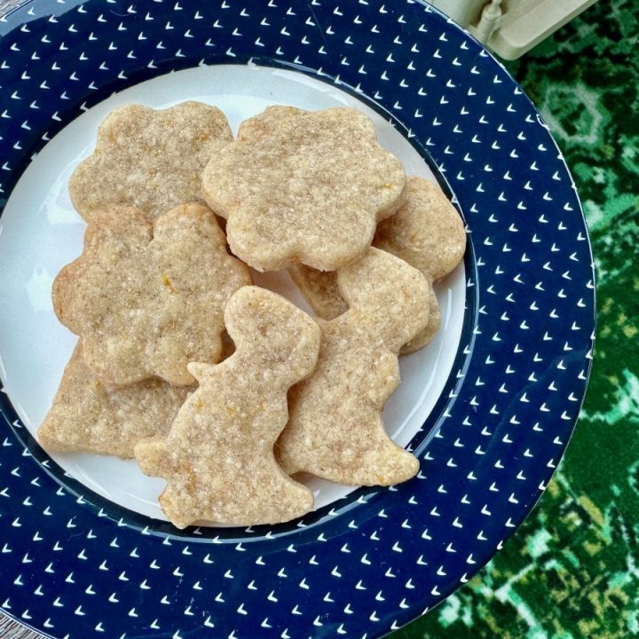 Chai Spice Shortbread Cookies