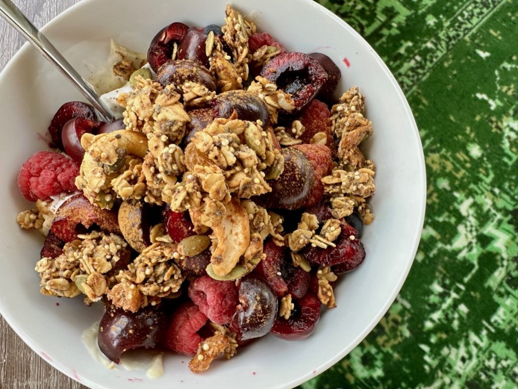 Super Healthy Orange Honey Spice Granola | This delicious spiced orange granola is practically a superfood! It's high in protein & fiber, packed with nutrients, low in sugar, & SO easy to make. Naturally gluten-free & can be made nut-free as well. Healthy breakfast recipe, high fiber breakfast, healthy granola recipe, easy granola clusters. #granola #breakfastrecipe #healthyrecipe Super Healthy Orange Honey Spice Granola | This delicious spiced orange granola is practically a superfood! It's high in protein & fiber, packed with nutrients, low in sugar, & SO easy to make. Naturally gluten-free & can be made nut-free as well. Healthy breakfast recipe, high fiber breakfast, healthy granola recipe, easy granola clusters.