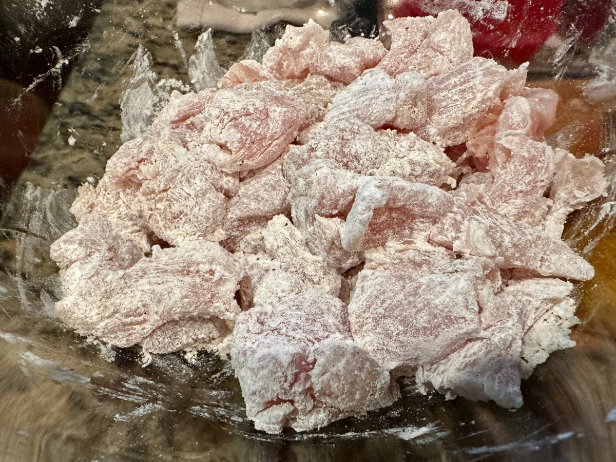 Healthy Honey Sesame Chicken Meal Prep Bowls