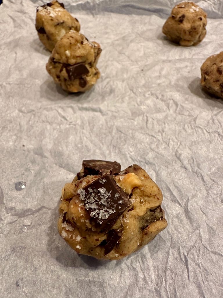 easy & delicious miso rye hazelnut dark chocolate cookies 