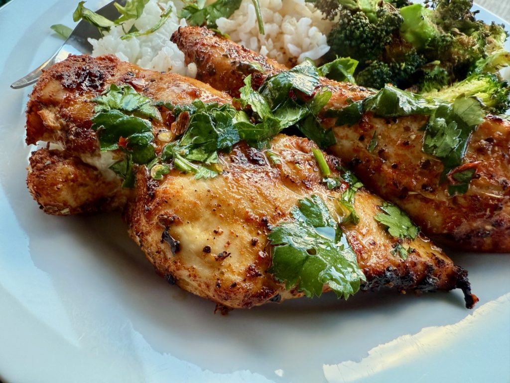 Hot Honey Lime Chicken | This honey lime cilantro chicken is super easy and SO delicious, a perfect 30-minute meal.  The chicken and sauce are packed with flavor, and it makes great leftovers as well!  