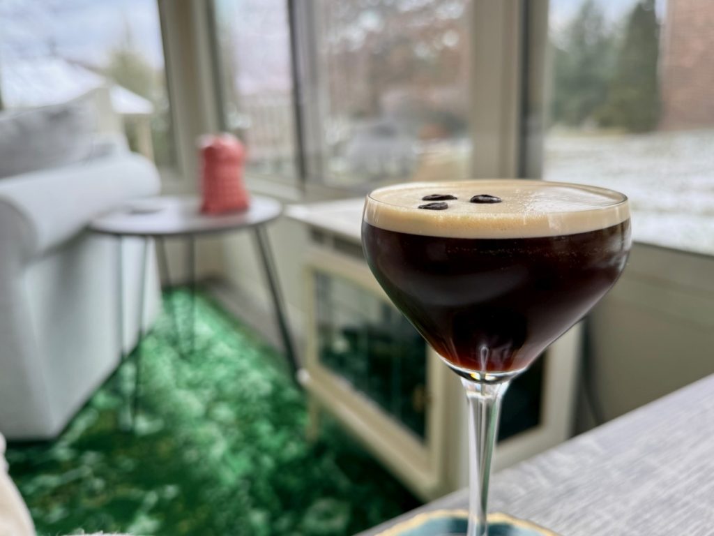 an easy & delicious mint espresso martini made with fresh mint leaves