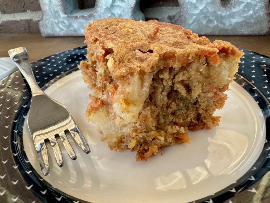 Morning Glory Breakfast Bars | This easy, healthy breakfast cake takes the iconic morning glory flavor combo and turns it into delicious make-ahead breakfast bars. It's a healthy yet indulgent meal prep breakfast option that's packed with apple, carrot, pineapple, coconut, and warm spices!