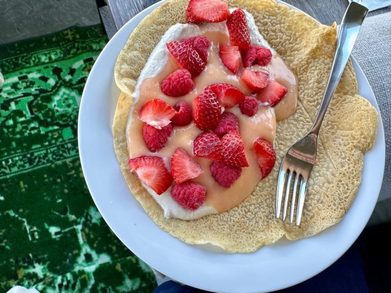 10-Minute Stovetop Pink Grapefruit Curd