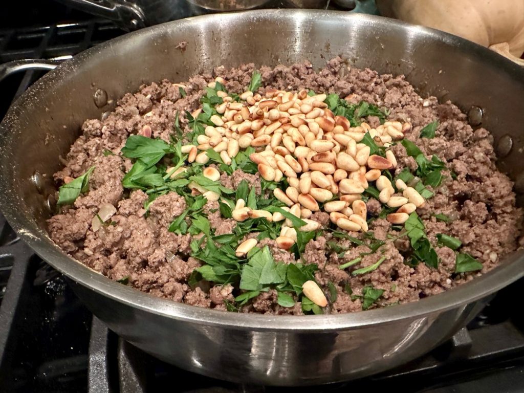 30+ easy weeknight dinner ideas | simple spiced mediterranean beef or lamb