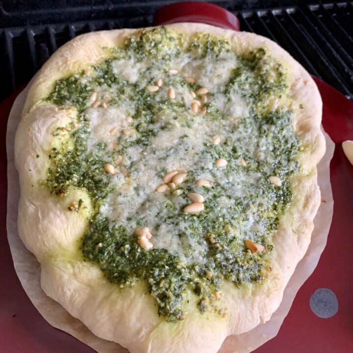Simple Grilled Pesto Pizza