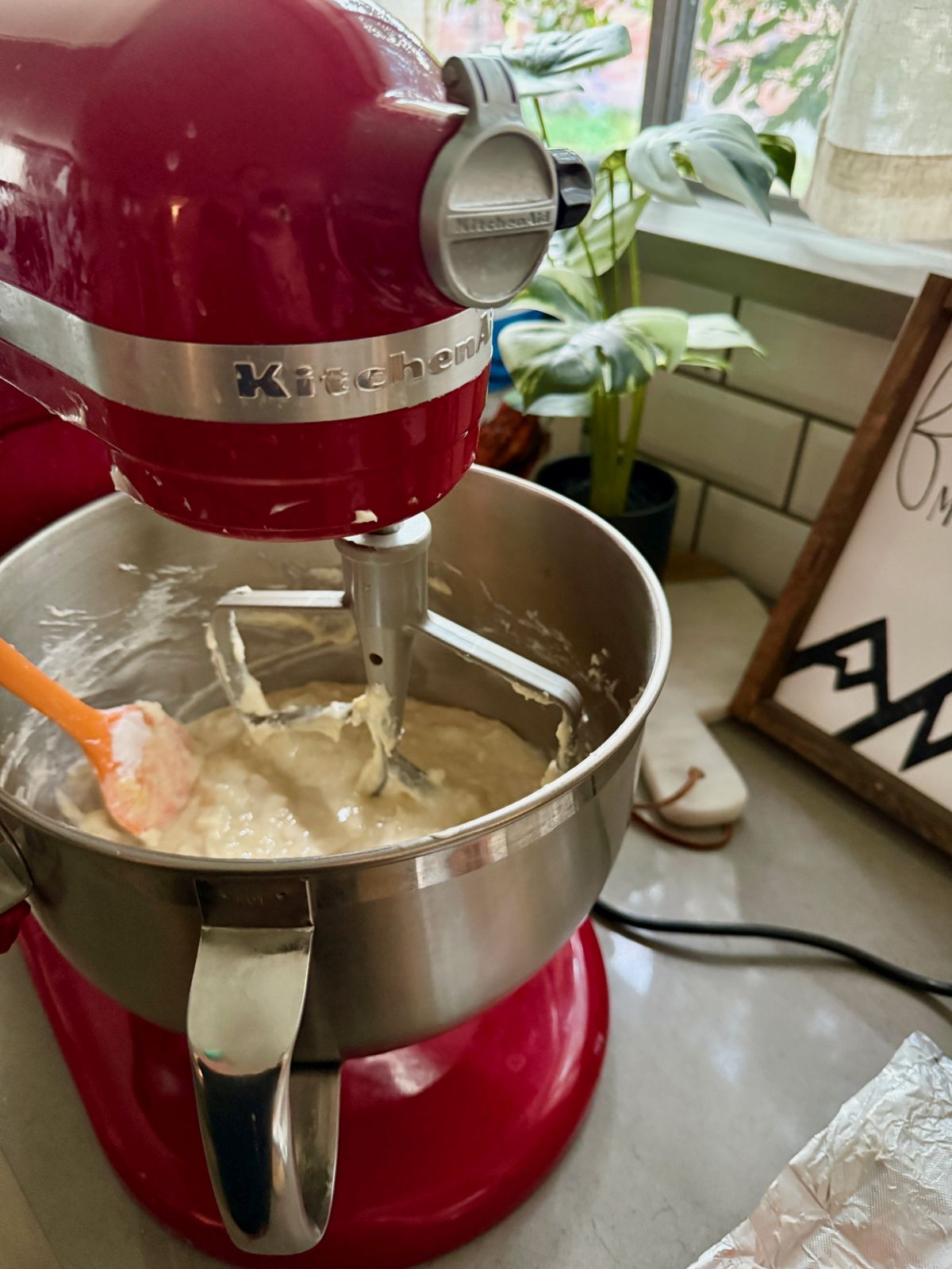 this pineapple cheesecake is a perfect make-ahead dessert, since it needs to chill overnight