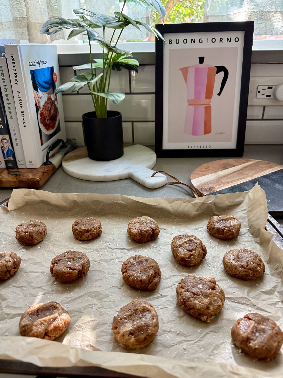 These super healthy peanut butter date cookies are a perfect healthy sweet treat