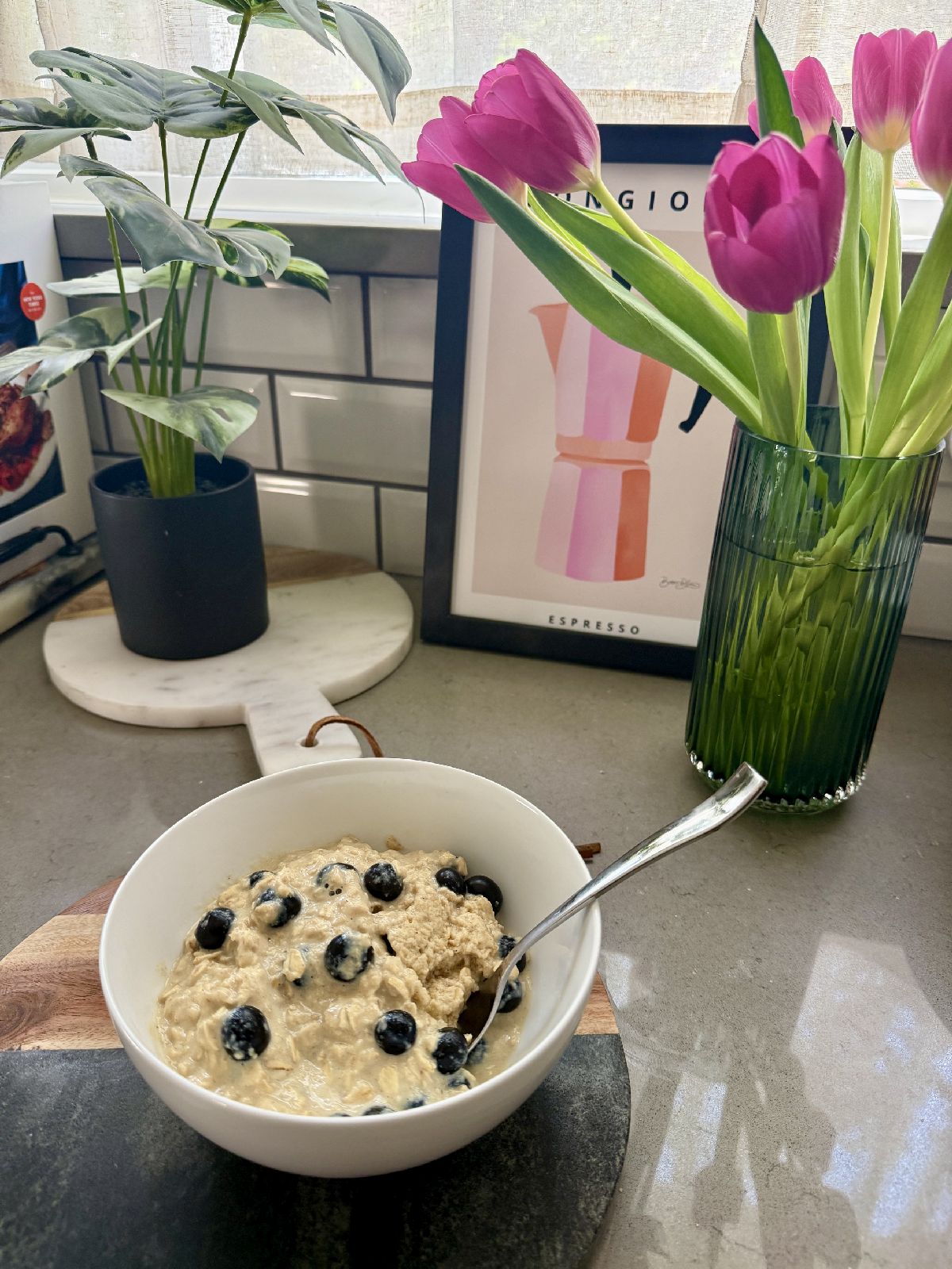 This custardy vanilla blueberry oatmeal has a secret ingredient--an egg added for texture and a bit of protein.  It's a creamy comfort food breakfast that packs a pretty decent nutritional profile--great fiber, nutrients, & a bit of protein and healthy fat.  It also takes less than 5 minutes to whip up, which makes it a winner most mornings for me!  A fast healthy breakfast everyone will love. 